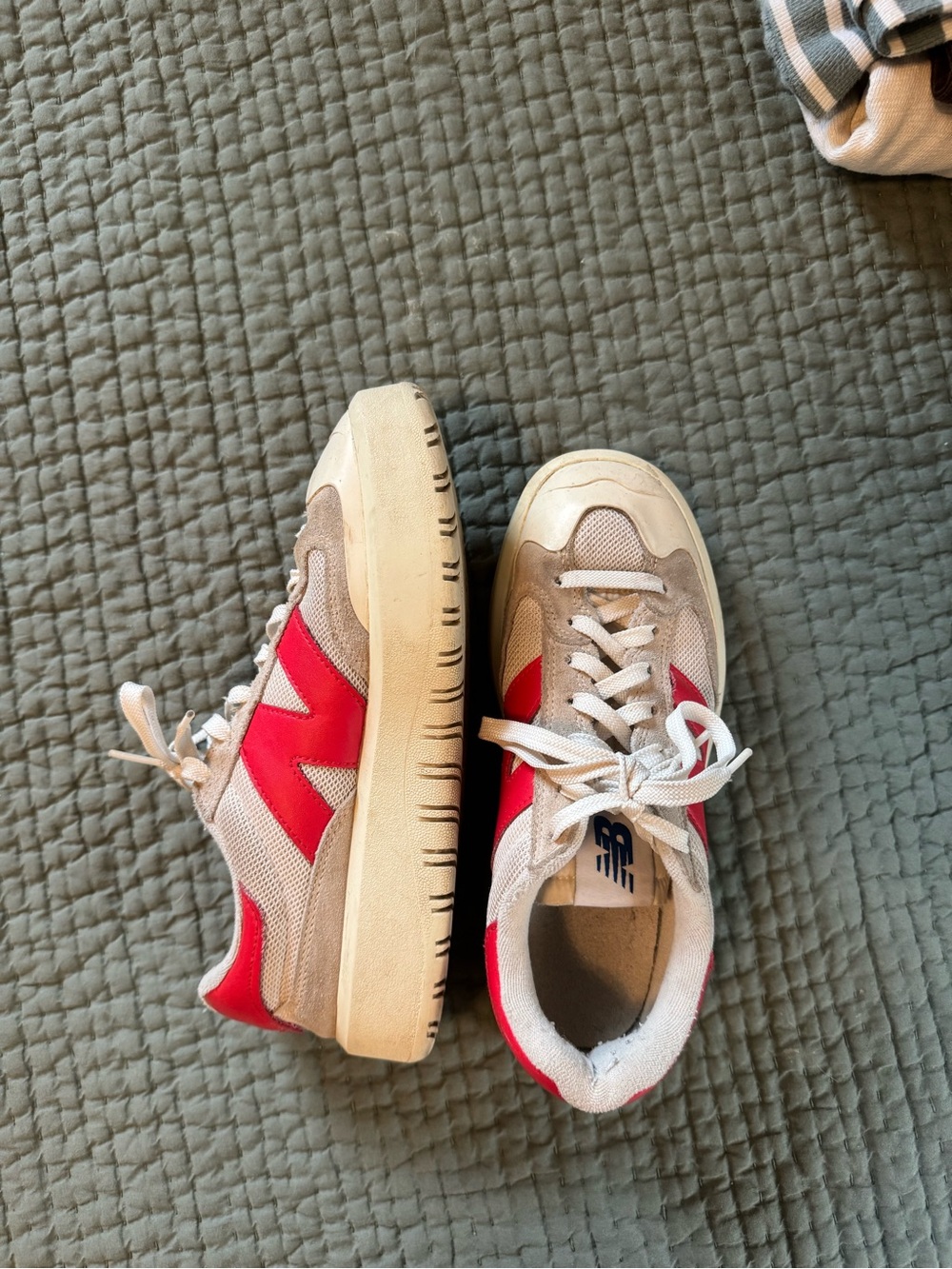 New Balance Red & White Casual Sneakers